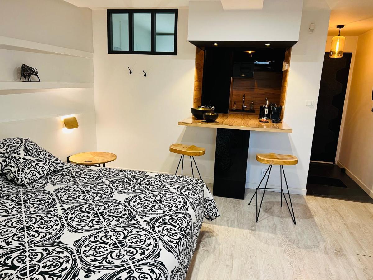 Feel@Home Nemausus « Le 42 » นีมส์ ภายนอก รูปภาพ